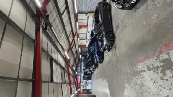 Vehicle in the workshop